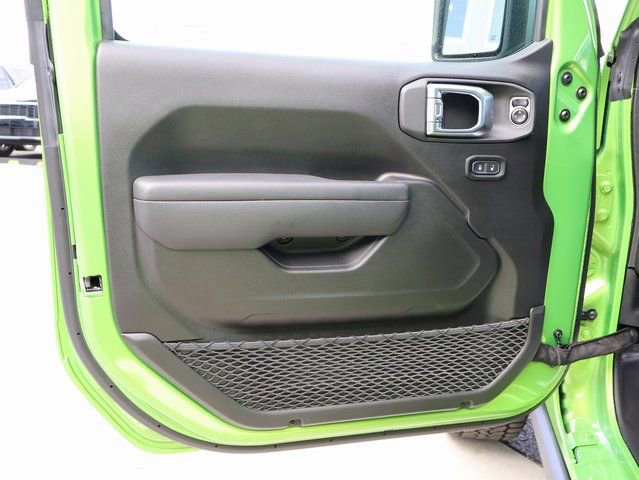 Used 2025 Jeep Gladiator Sport image 23