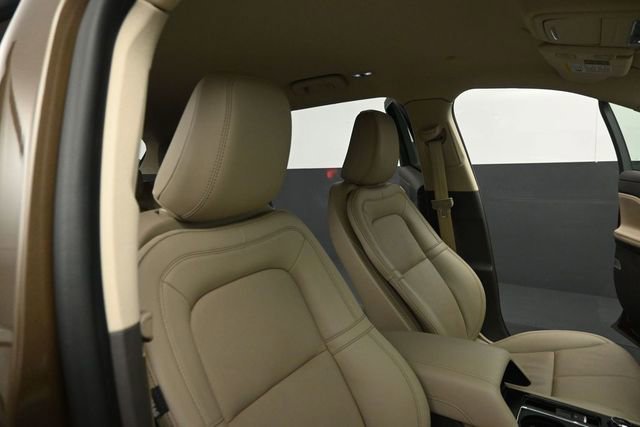 Certified 2022 Lincoln Corsair Reserve w/ Elements Package AWD/4WD image 31