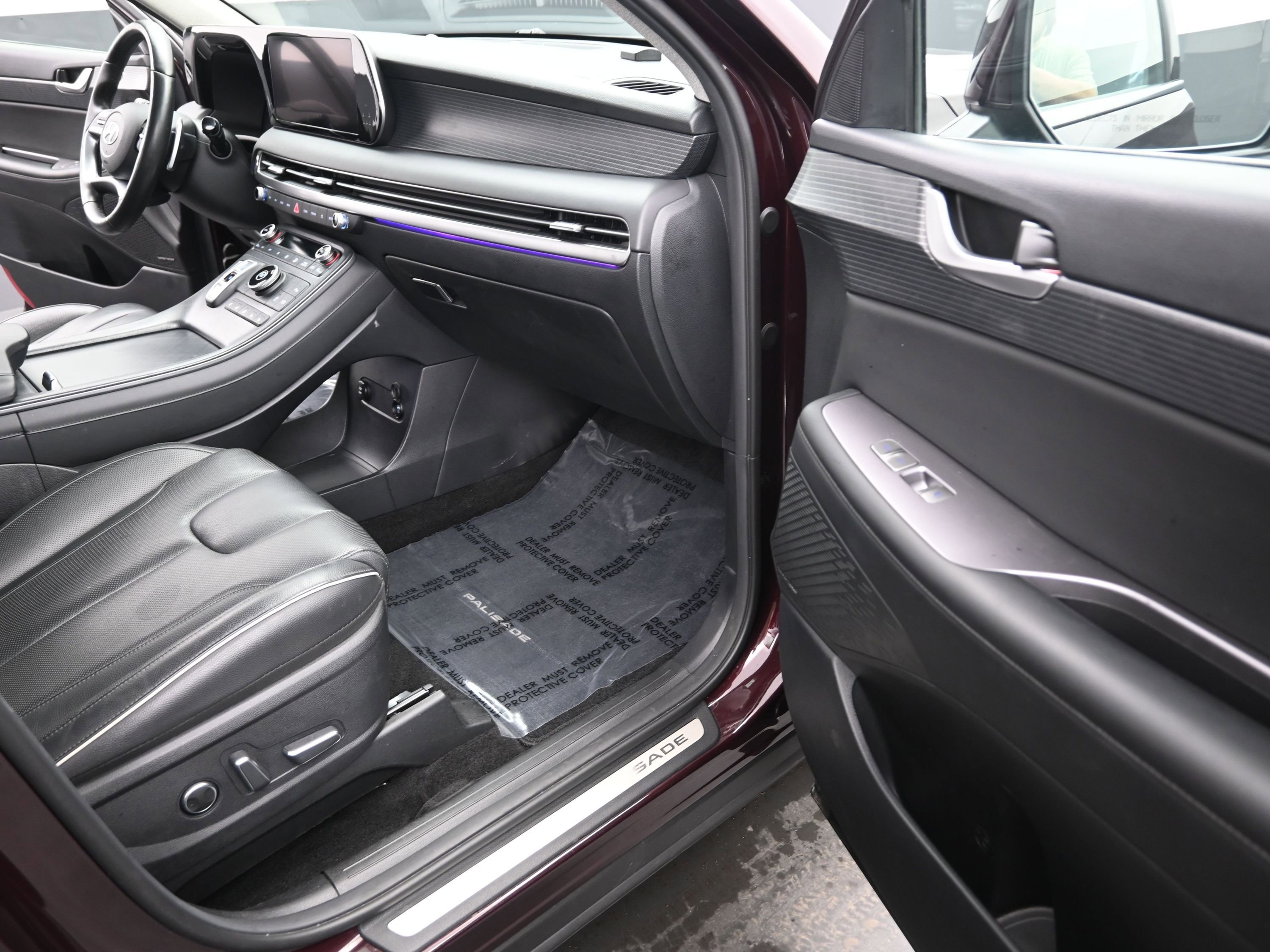 Used 2024 Hyundai Palisade Limited image 24