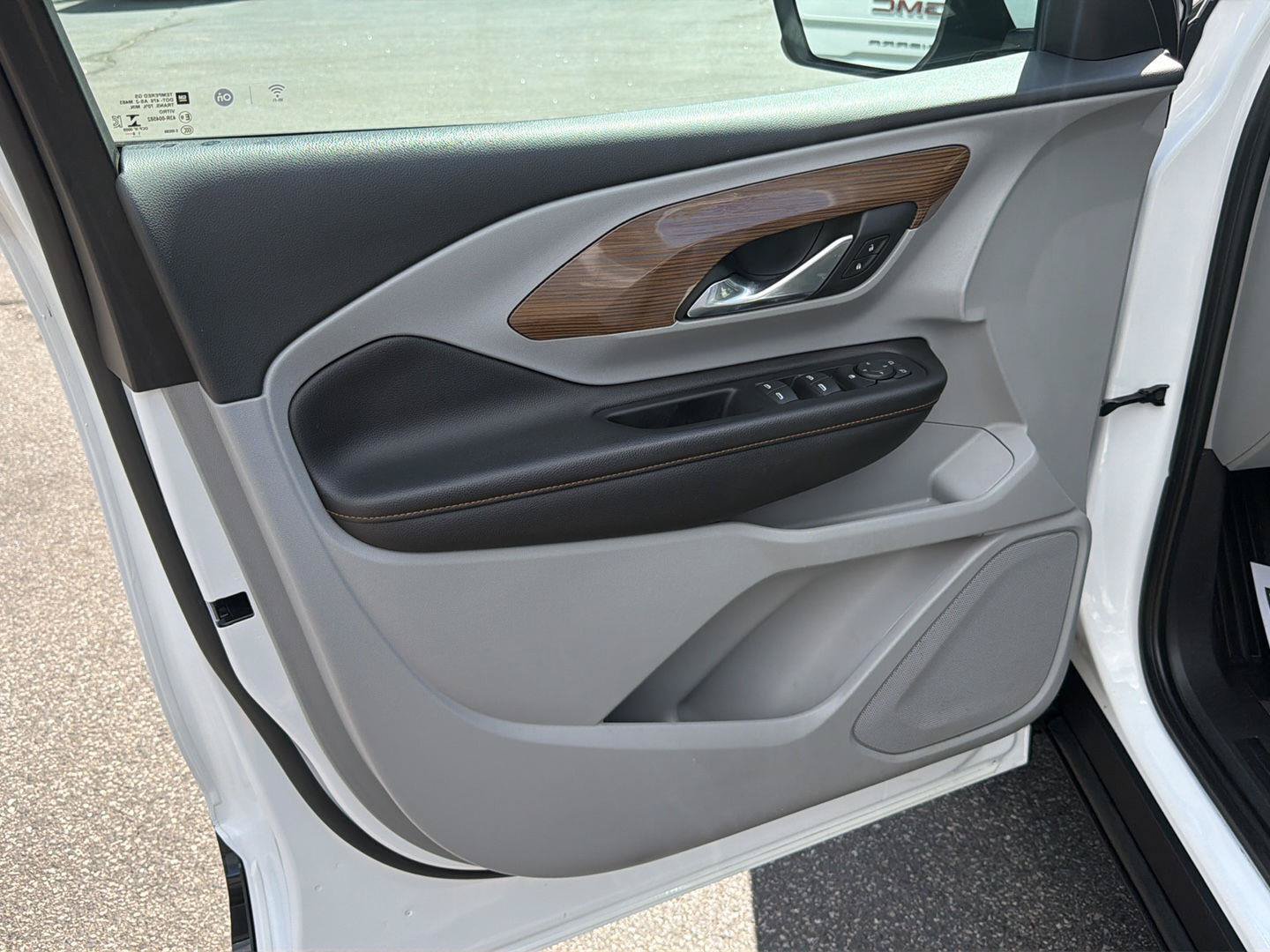 Certified 2020 GMC Terrain SLE AWD/4WD image 8