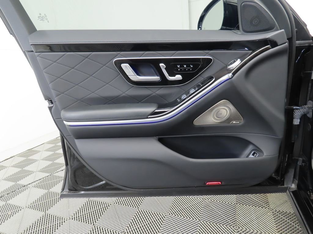 Used 2022 Mercedes-Benz S 500 4MATIC image 25