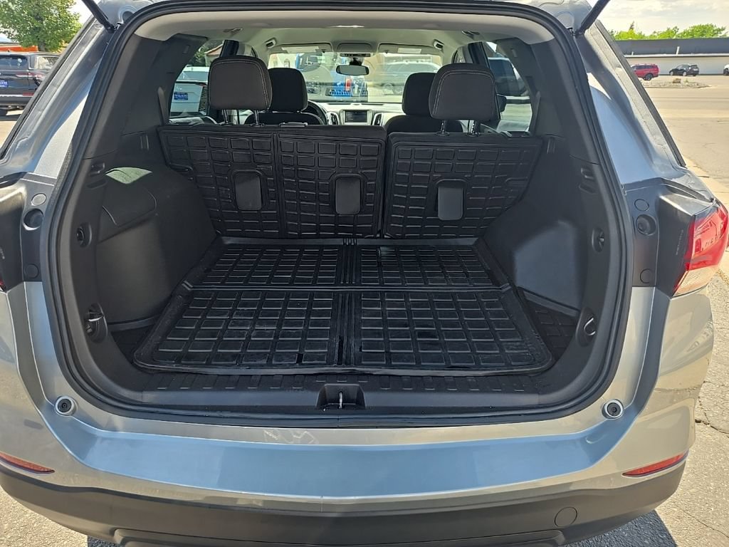 Used 2024 Chevrolet Equinox LS w/ Sport Edition AWD/4WD image 25