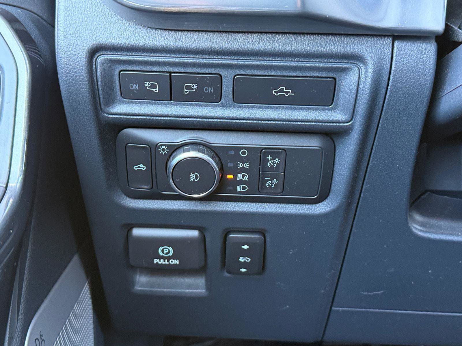 Used 2022 Ford F150 Lariat image 25