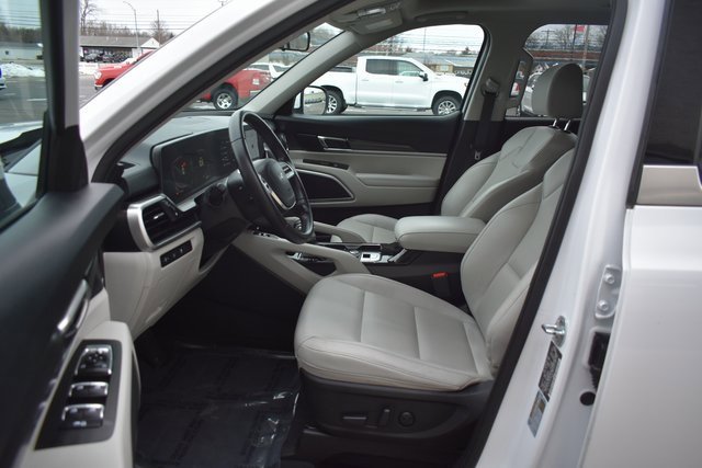 Used 2023 Kia Telluride S w/ S Sunroof Package image 13