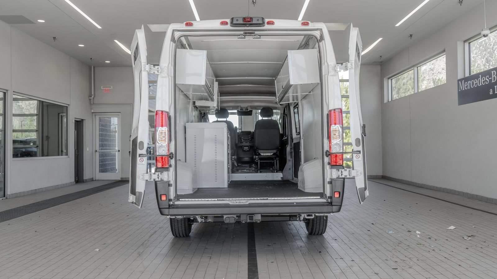 Used 2024 RAM ProMaster 3500 FWD image 16