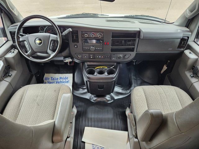 Used 2021 Chevrolet Express 3500 w/ Power Convenience Package image 5