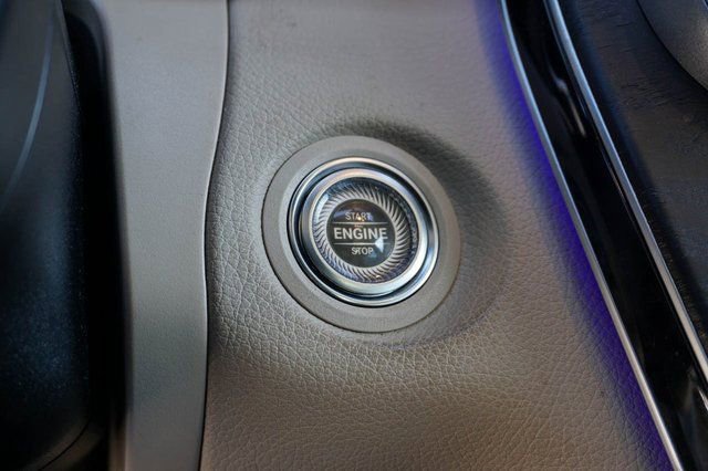 Used 2022 Mercedes-Benz GLC 300 image 24