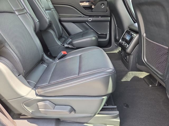Used 2021 Lincoln Aviator Reserve w/ Equipment Group 201A image 18