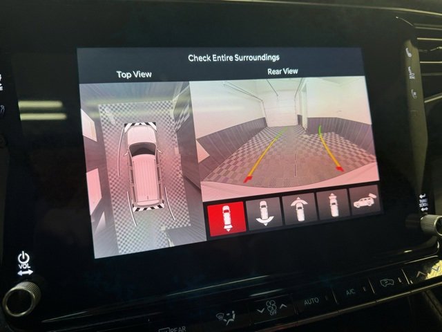 Used 2023 Jeep Wagoneer Series III w/ Premium Group I image 19