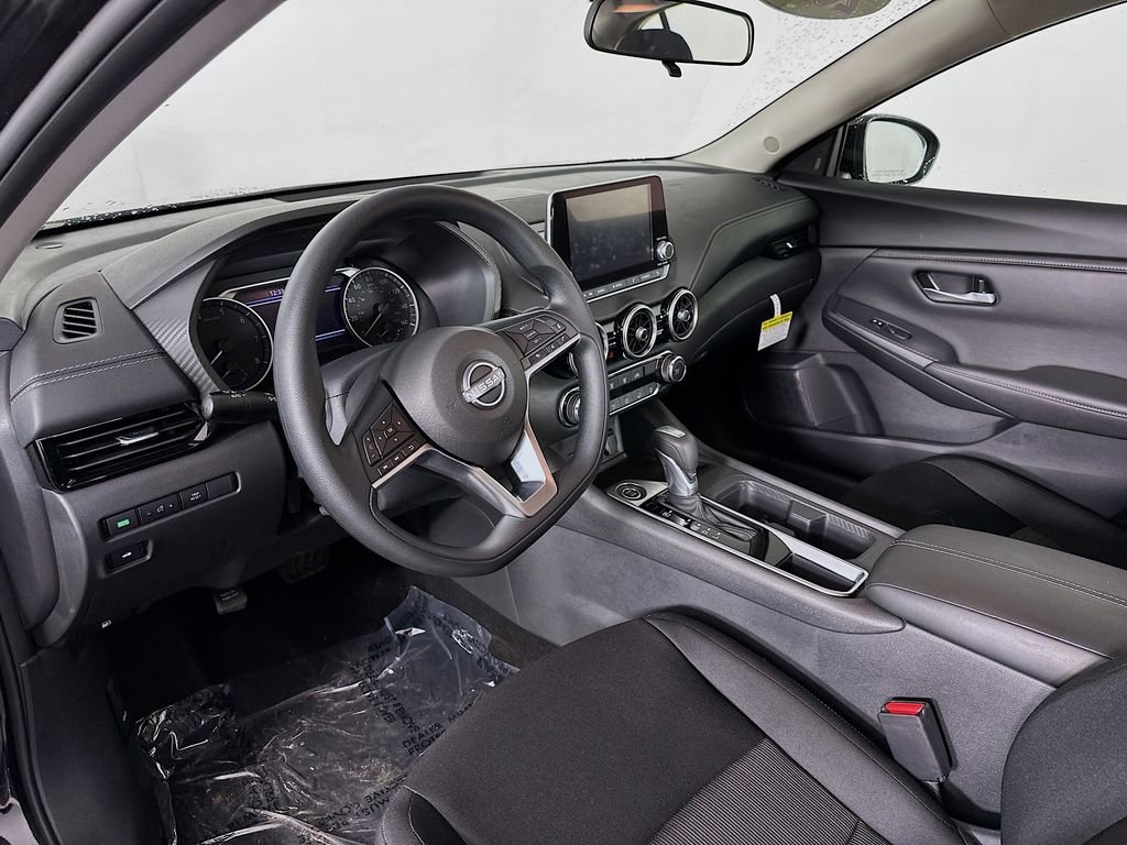 Certified 2025 Nissan Sentra SV FWD image 15