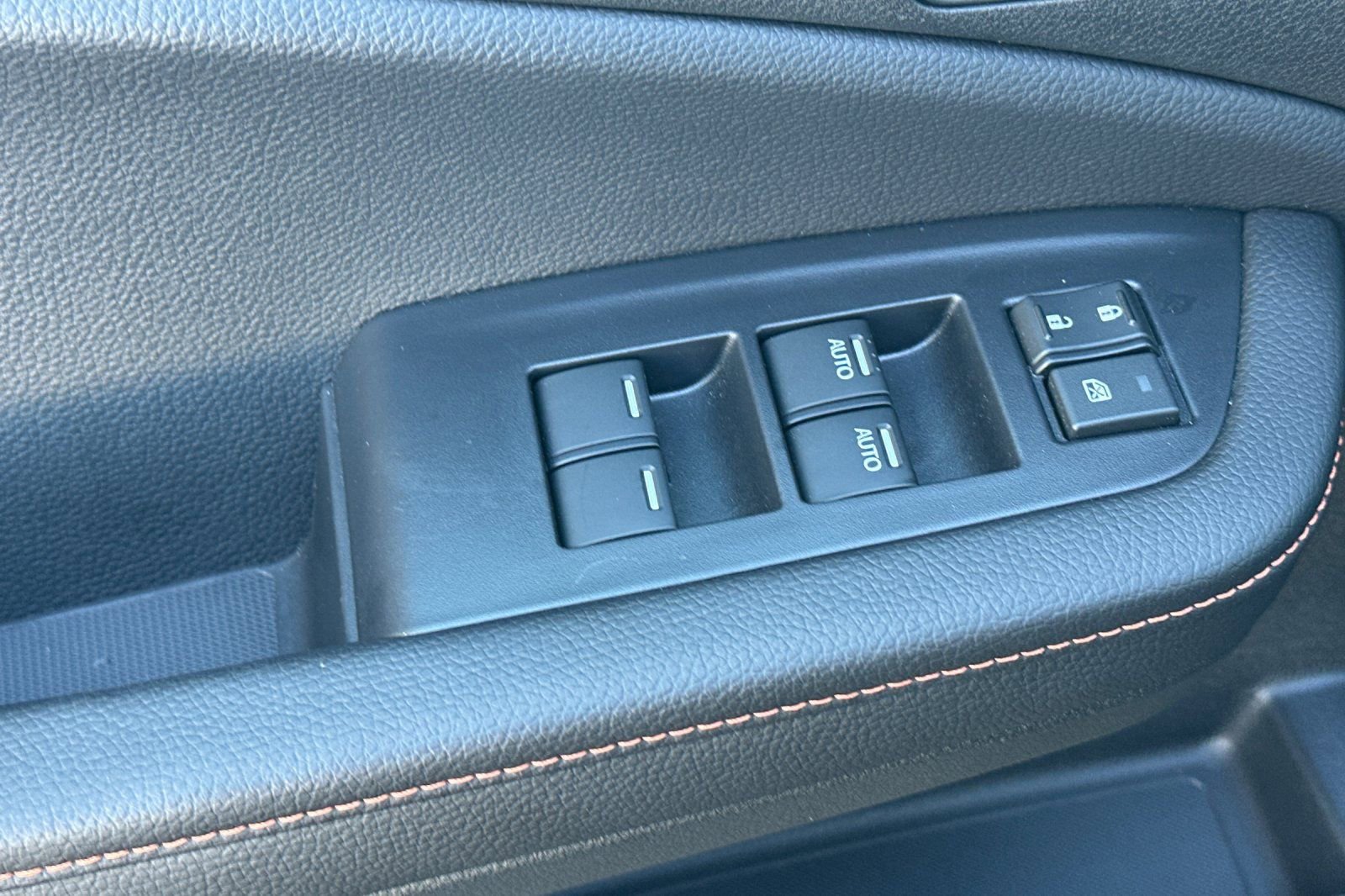 Used 2025 Honda Ridgeline TrailSport+ image 11