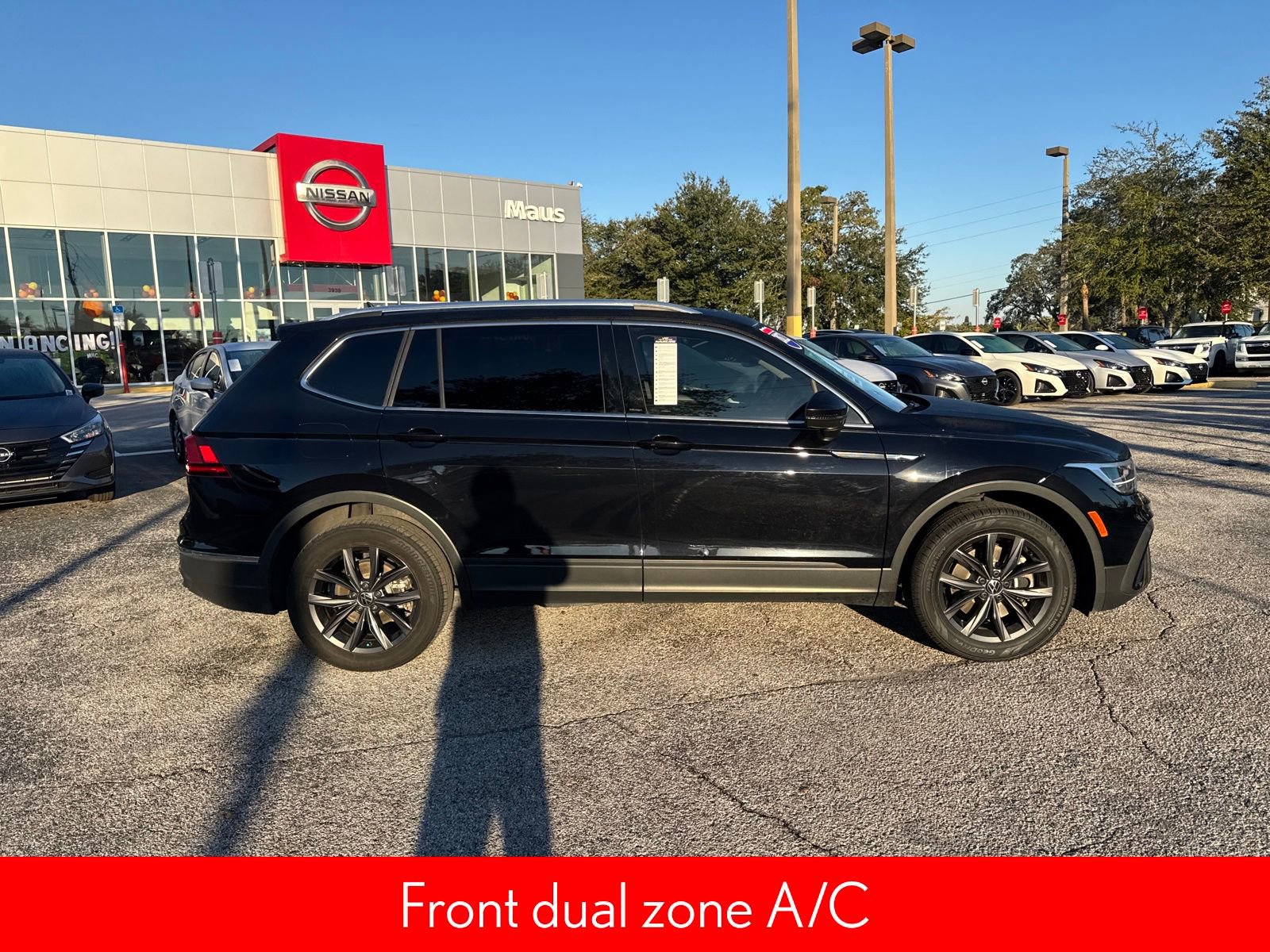 Used 2022 Volkswagen Tiguan SE image 5