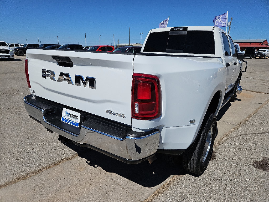 Used 2026 RAM 3500 Tradesman AWD/4WD image 7