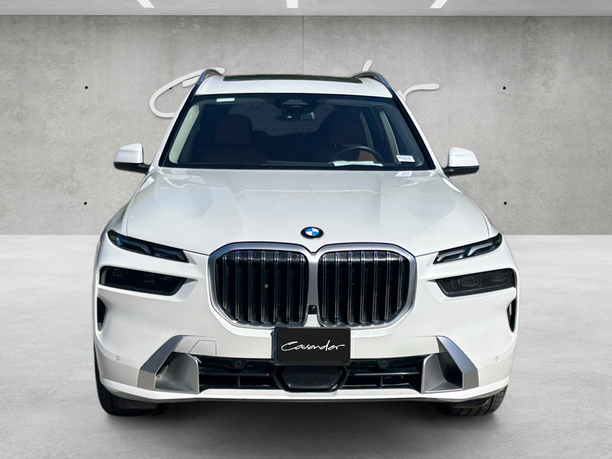 Used 2024 BMW X7 xDrive40i w/ Executive Package image 21