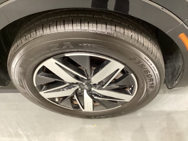 Used 2023 Kia Sorento EX FWD image 30