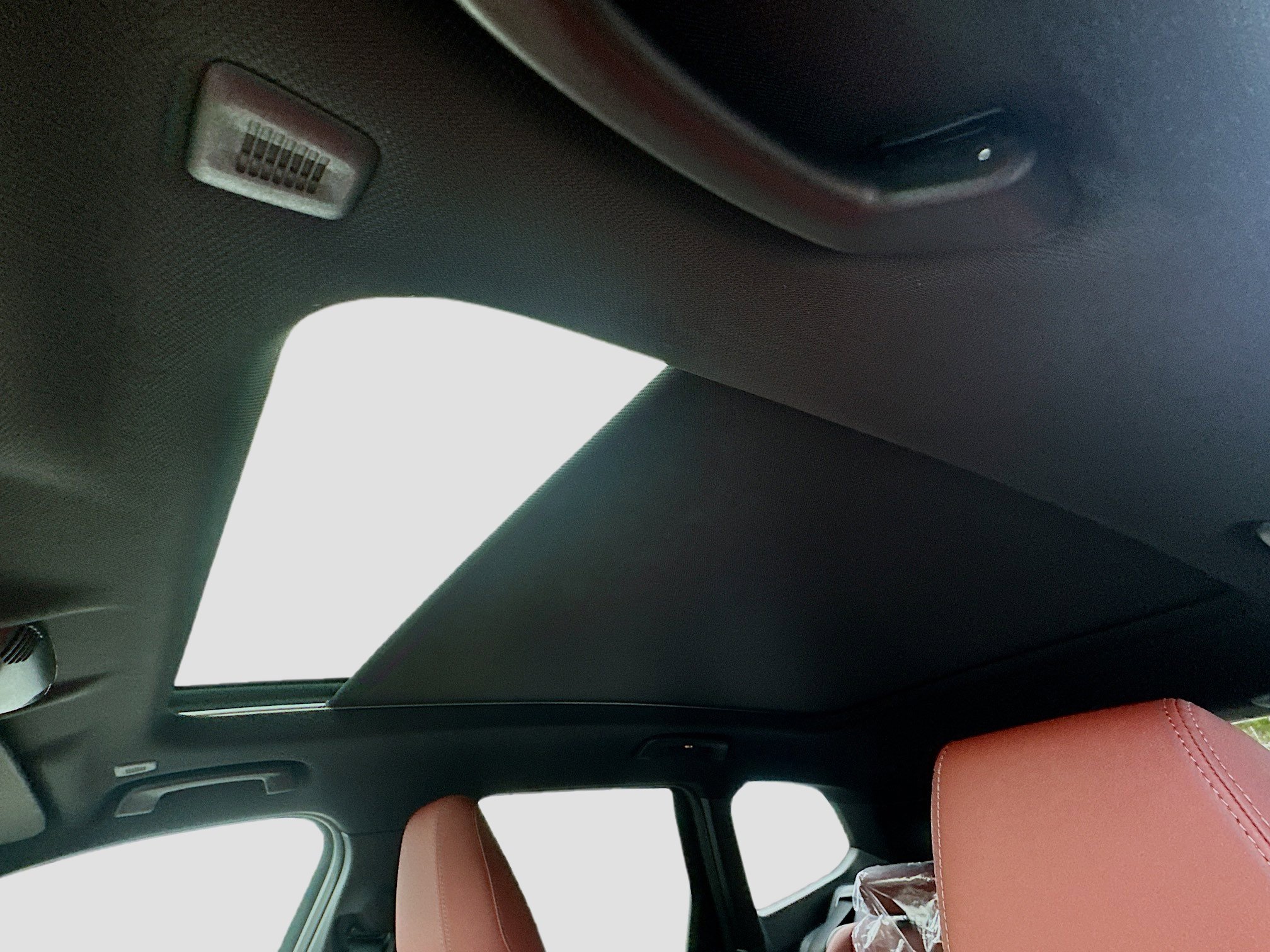 New 2026 BMW X1 xDrive28i w/ Convenience Package image 15