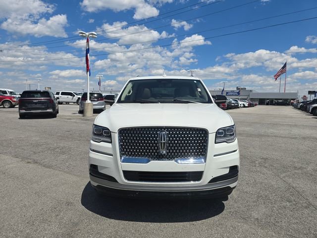 Used 2024 Lincoln Navigator L Reserve AWD/4WD image 10
