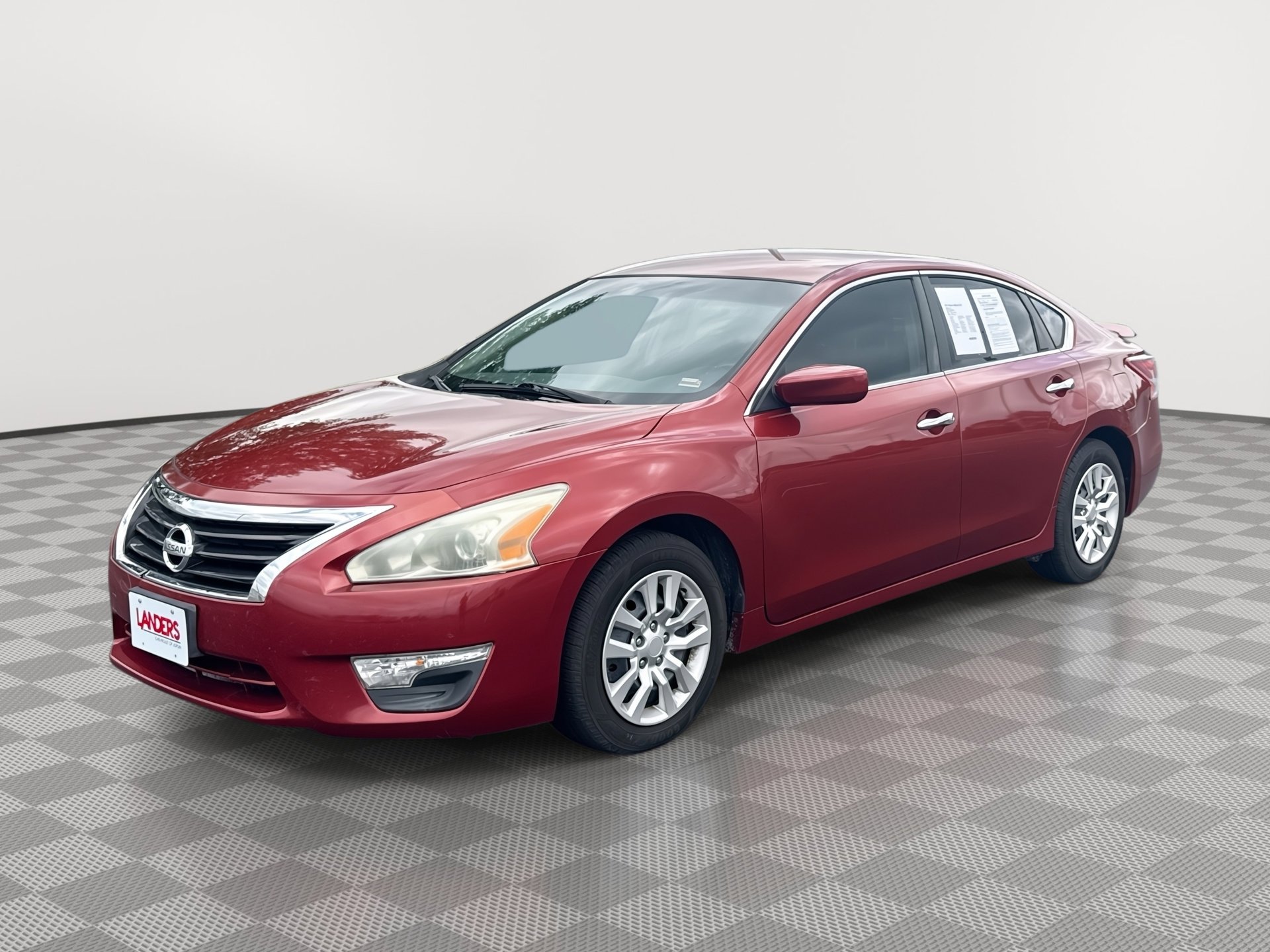 Used 2013 Nissan Altima 2.5 S FWD image 1