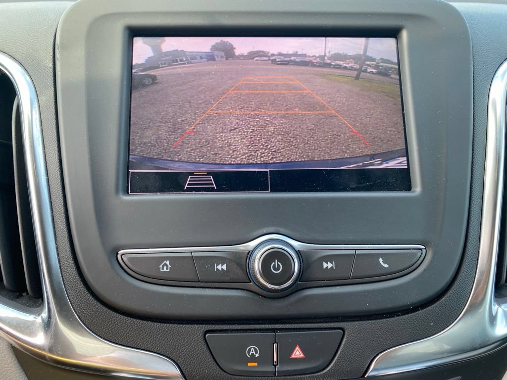 Used 2022 Chevrolet Equinox LT FWD image 10