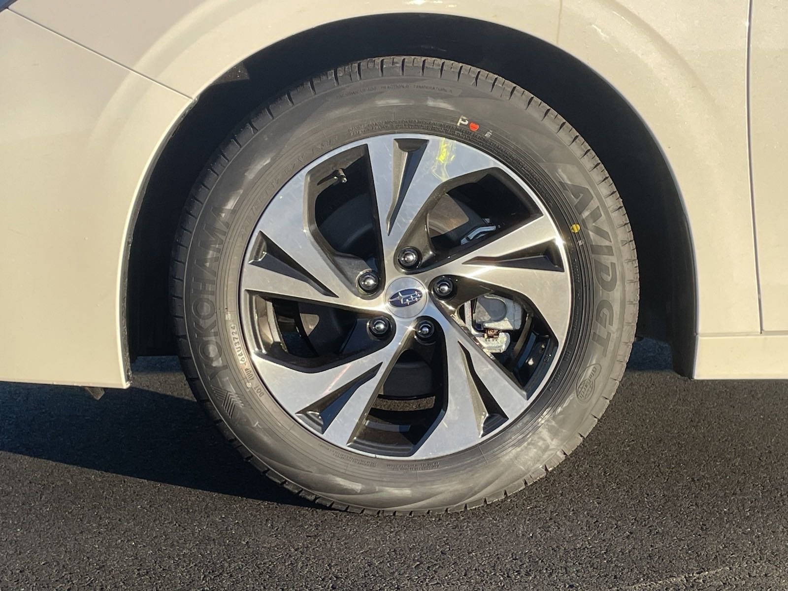 Certified 2025 Subaru Legacy Limited AWD/4WD image 10
