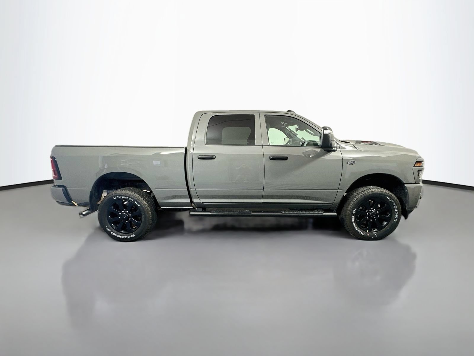 New 2027 RAM 2500 Tradesman AWD/4WD image 8