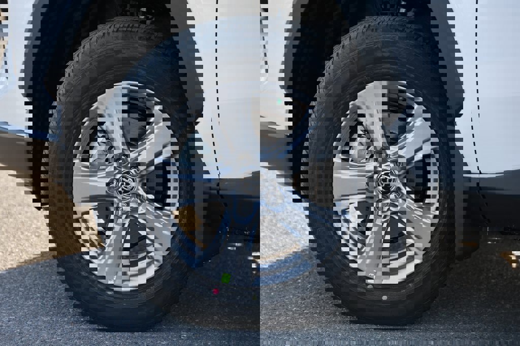 Certified 2025 Toyota RAV4 XLE image 7