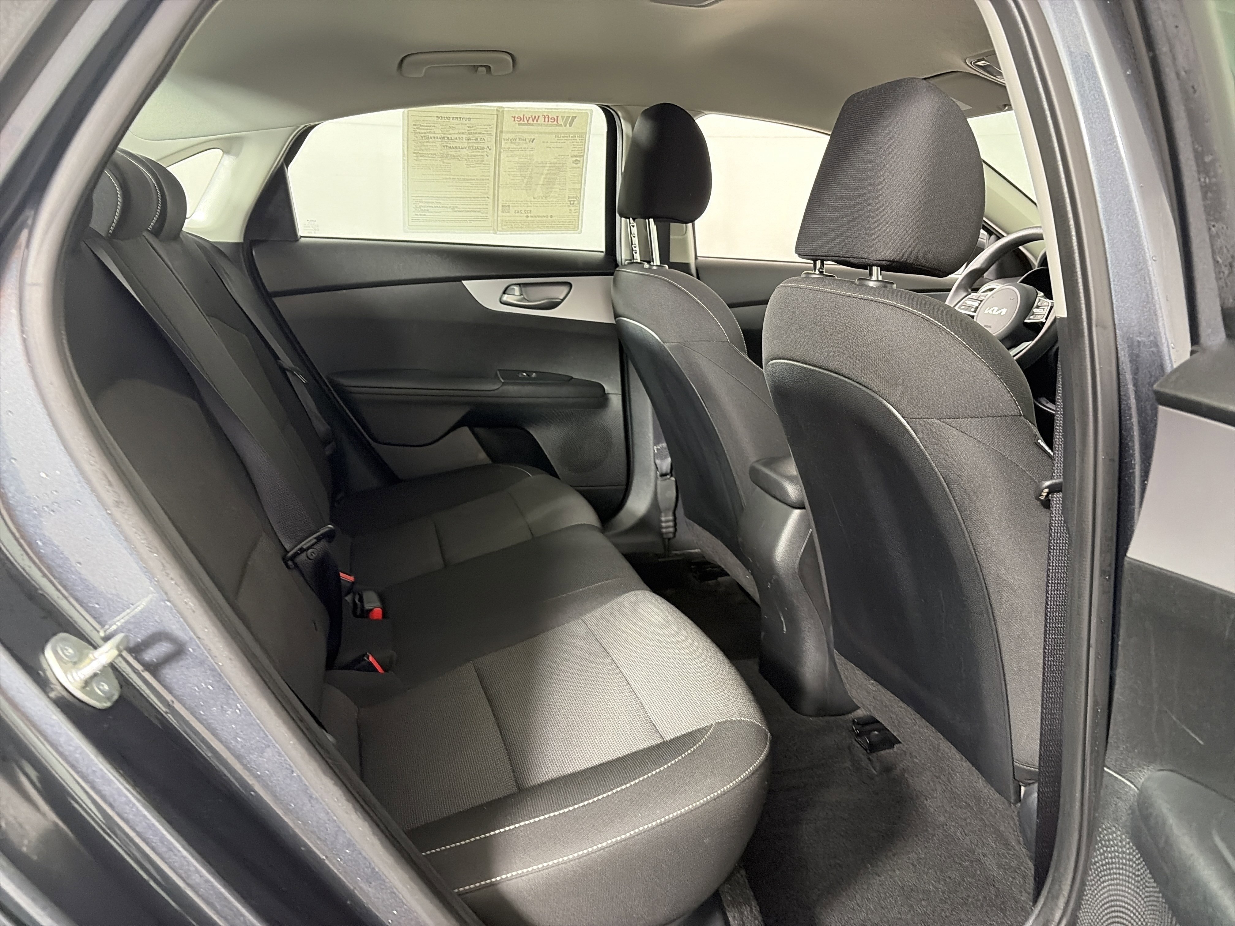 Used 2024 Kia Forte LXS w/ LXS Technology Package image 38