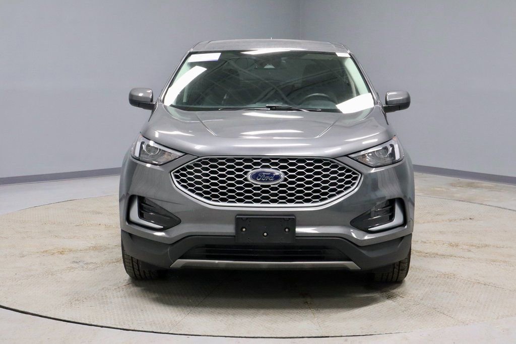 Used 2023 Ford Edge SEL image 6