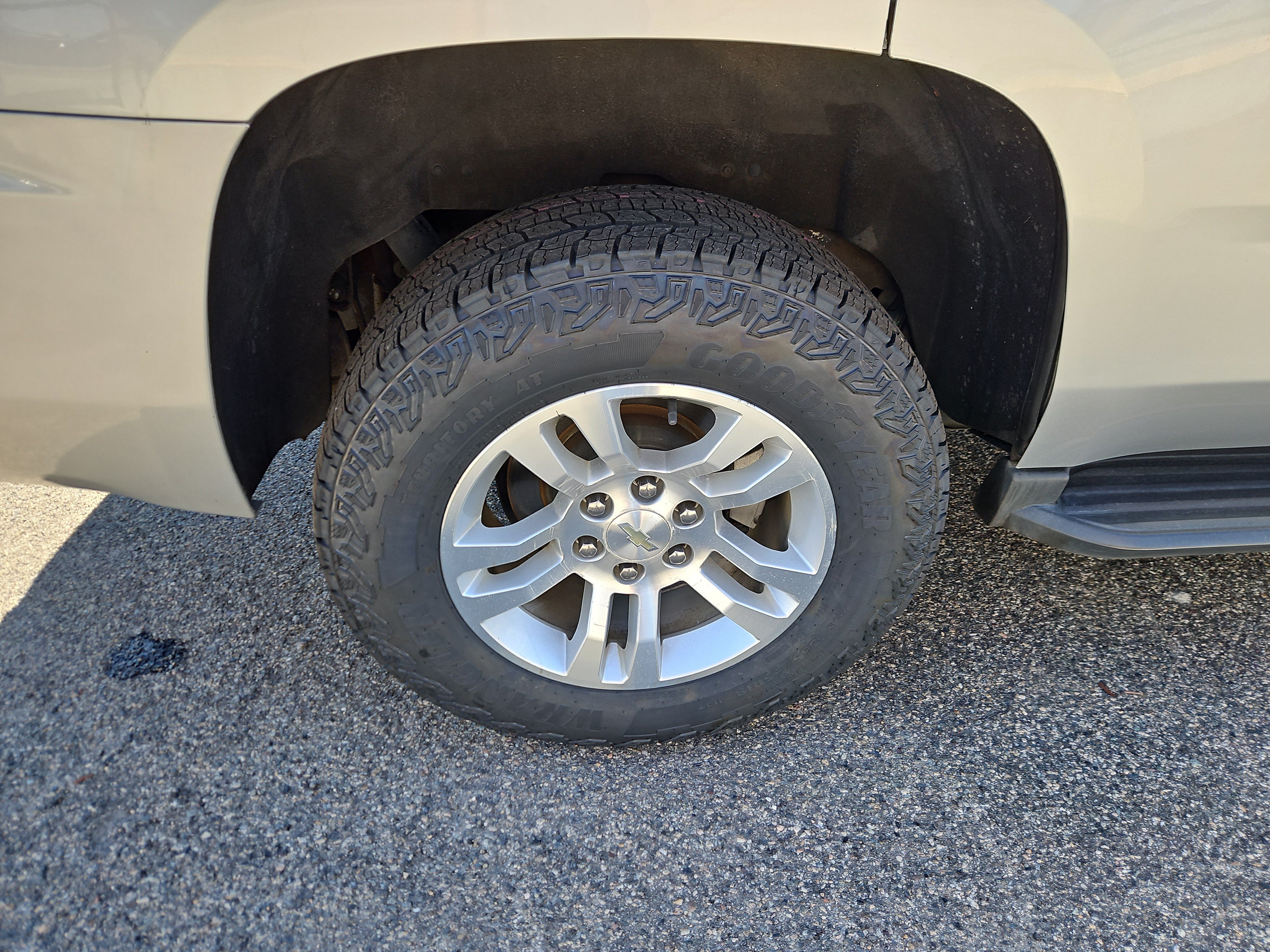 Used 2020 Chevrolet Tahoe LT AWD/4WD image 25