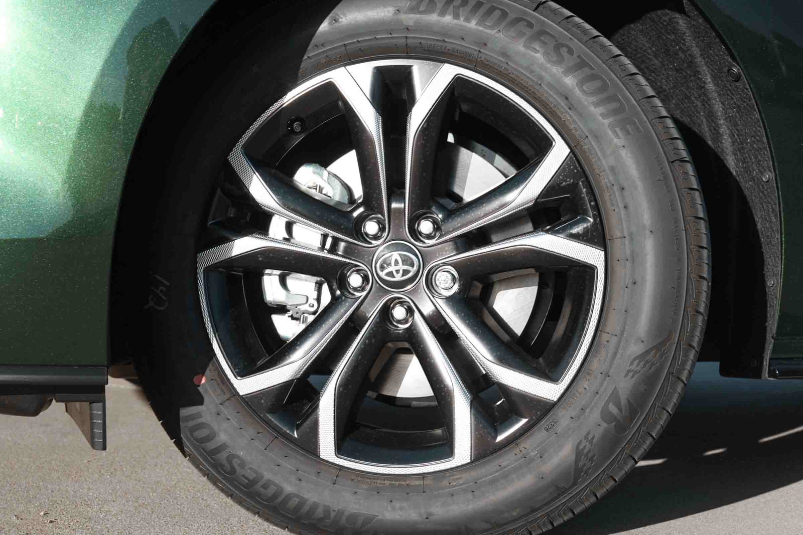 New 2026 Toyota Sienna Platinum AWD/4WD image 11