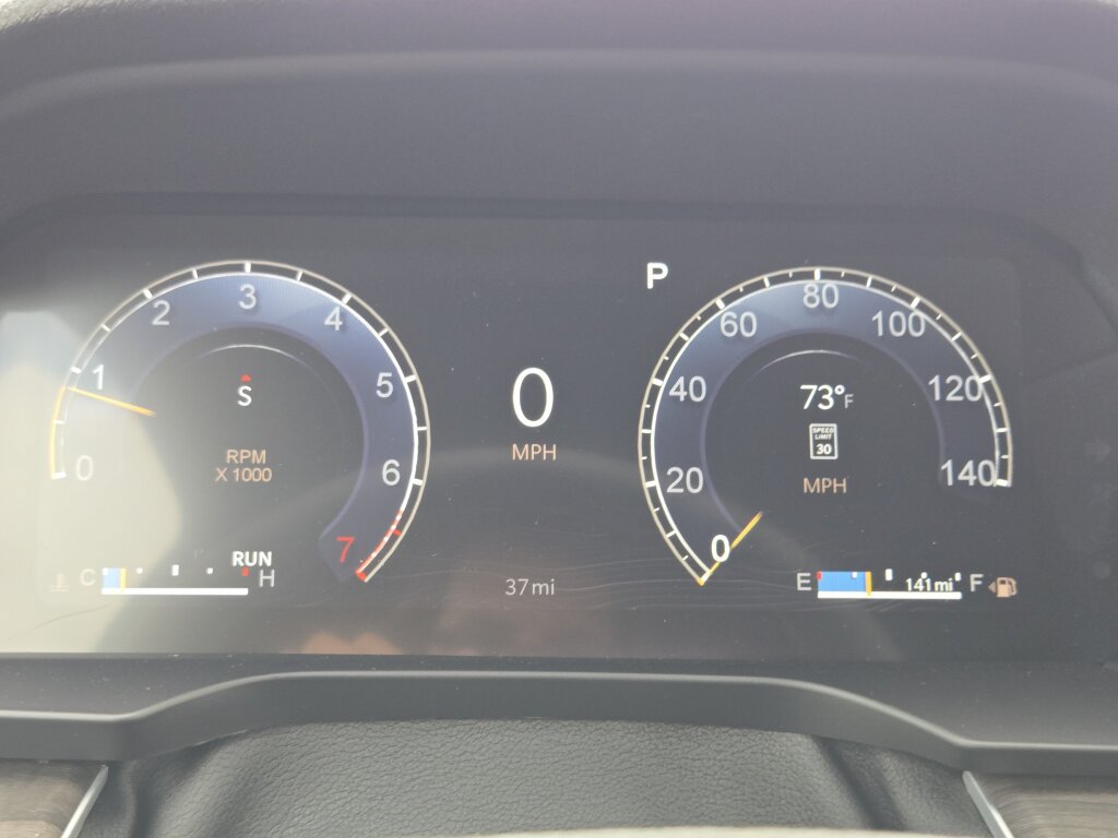 New 2027 Jeep Grand Cherokee Altitude AWD/4WD image 18