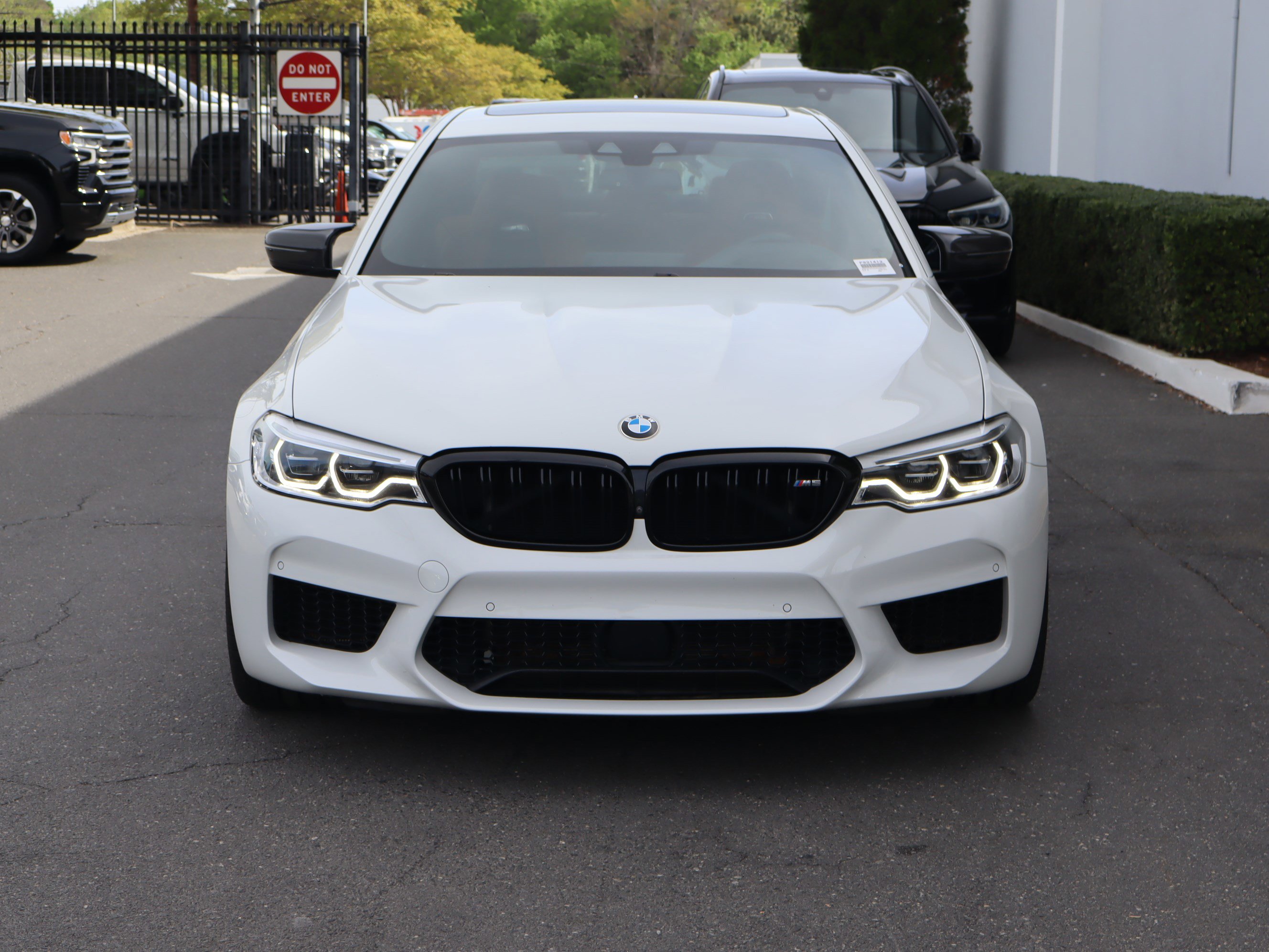 Used 2020 BMW M5 w/ Executive Package image 3