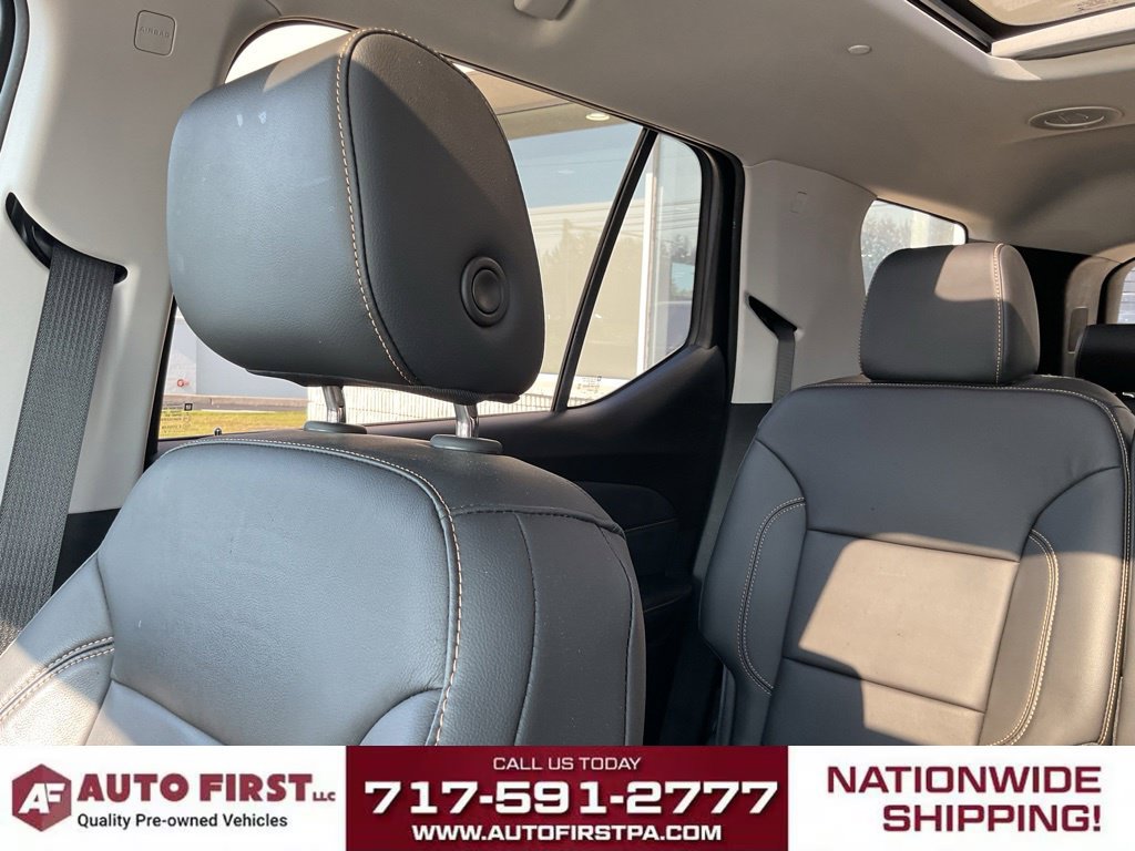 Used 2019 Chevrolet Traverse LT w/ LT Premium Package AWD/4WD image 30