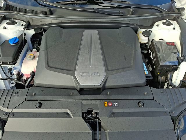 Certified 2025 Kia EV6 GT-Line AWD/4WD image 28