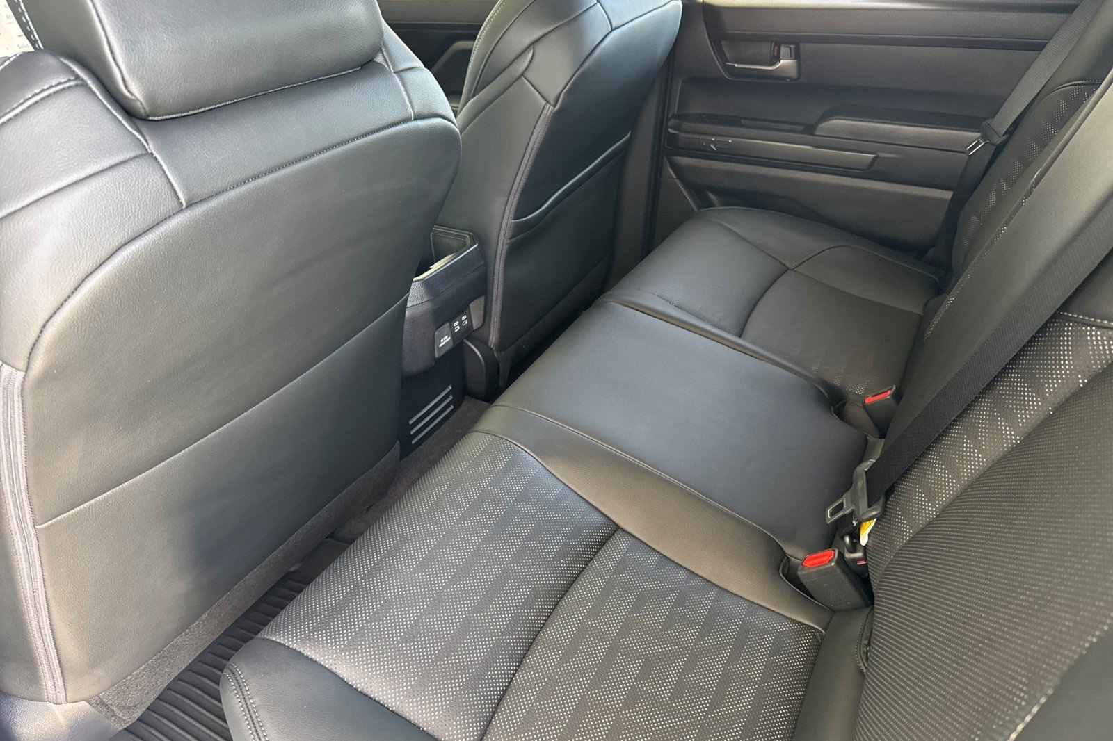 Certified 2026 Toyota Tacoma TRD Off-Road w/ TRD Off Road Premium Package AWD/4WD image 11