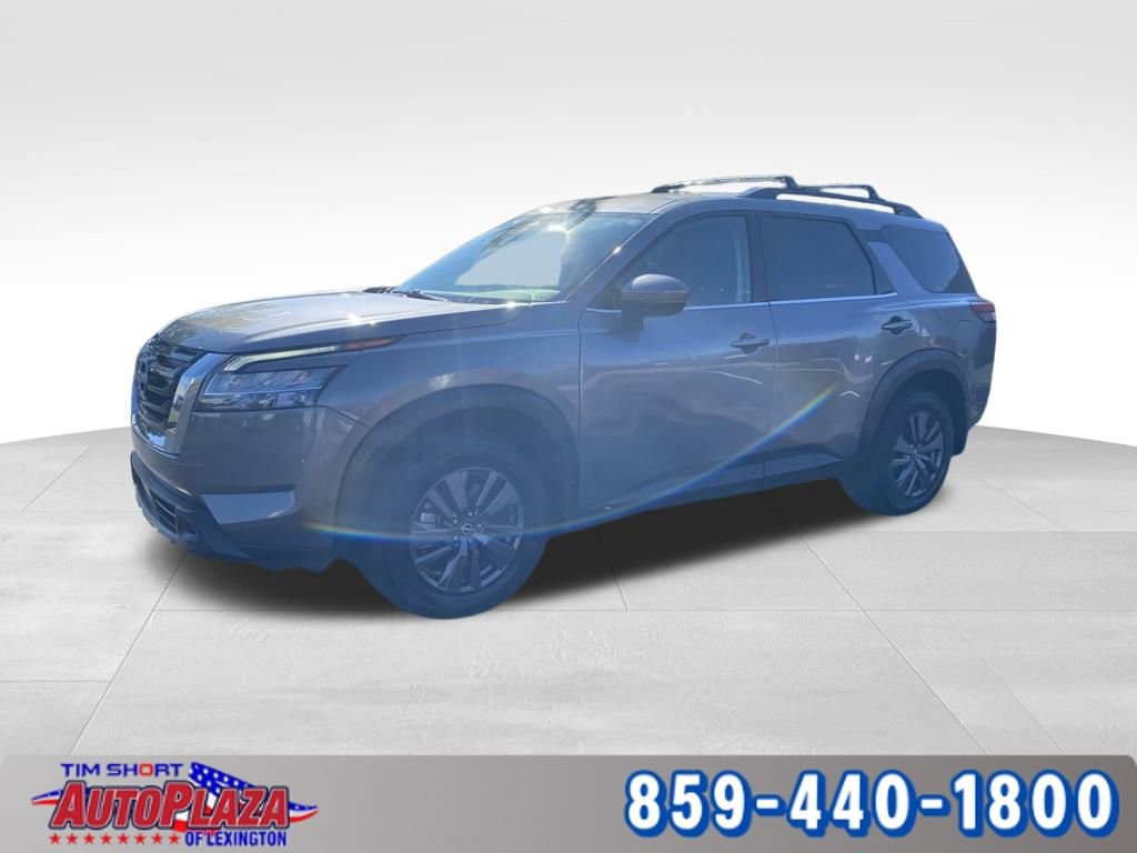 Used 2022 Nissan Pathfinder SV