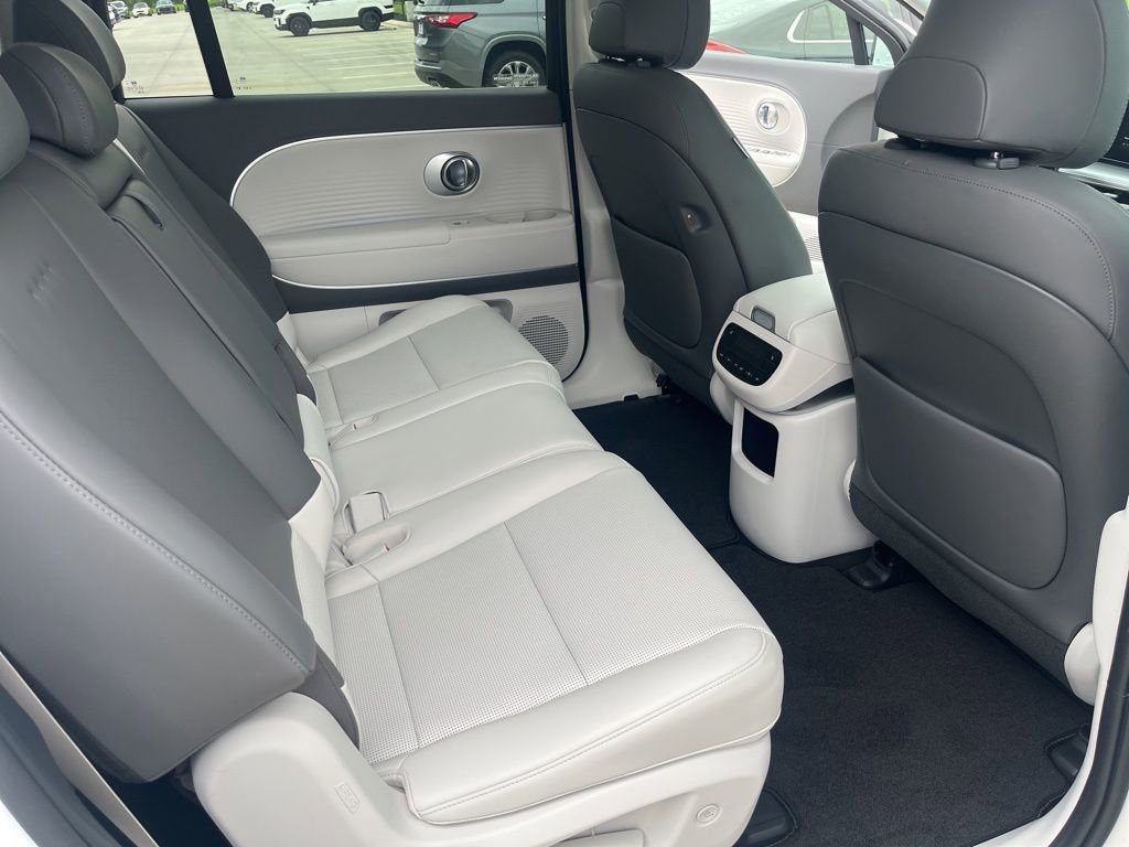 New 2026 Hyundai Ioniq 9 SEL image 27