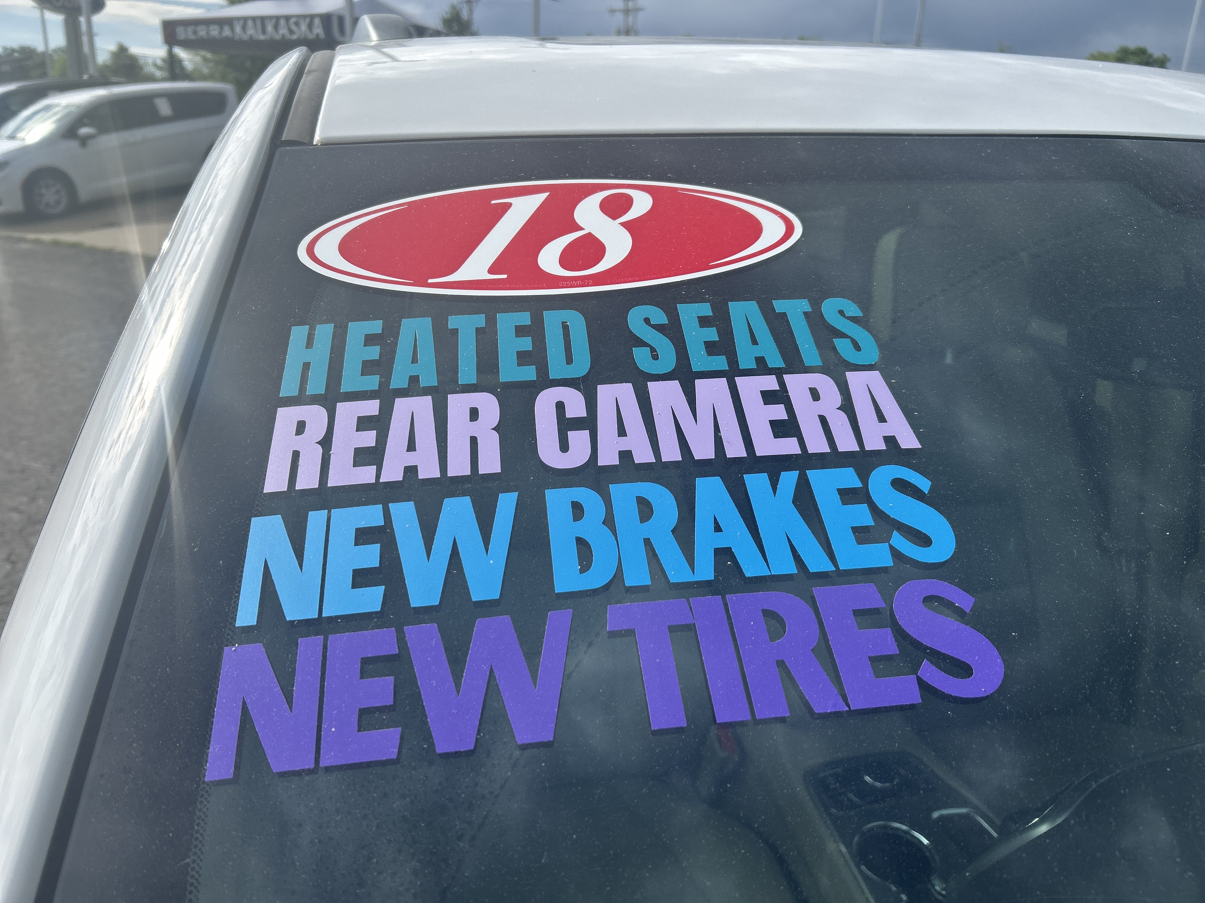 Used 2018 Jeep Grand Cherokee Overland AWD/4WD image 31