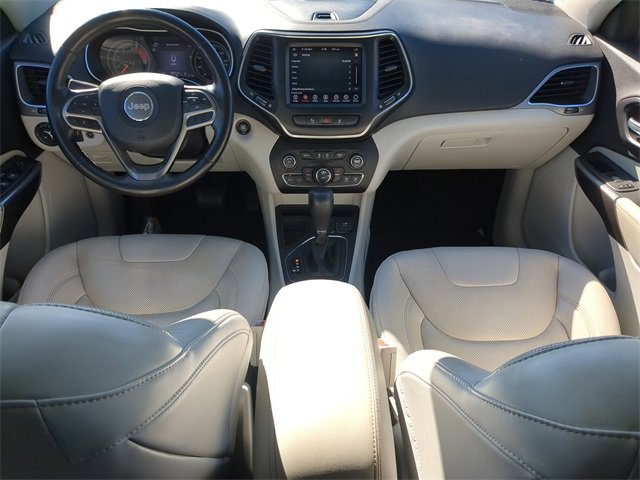 Used 2021 Jeep Cherokee Latitude Lux w/ Comfort/Convenience Group image 16