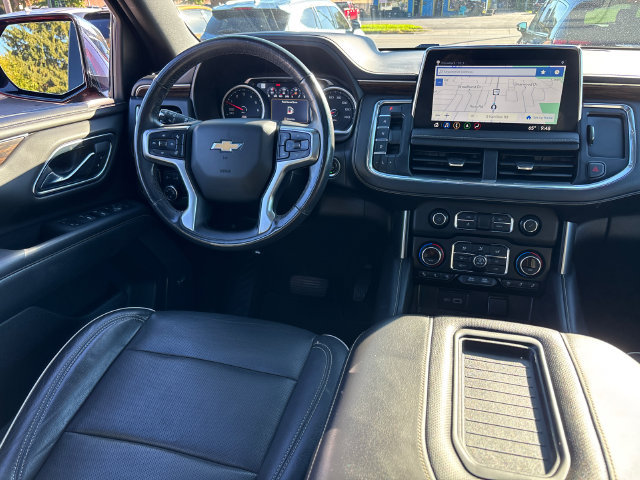 Used 2021 Chevrolet Tahoe Premier w/ Premium Package AWD/4WD image 14