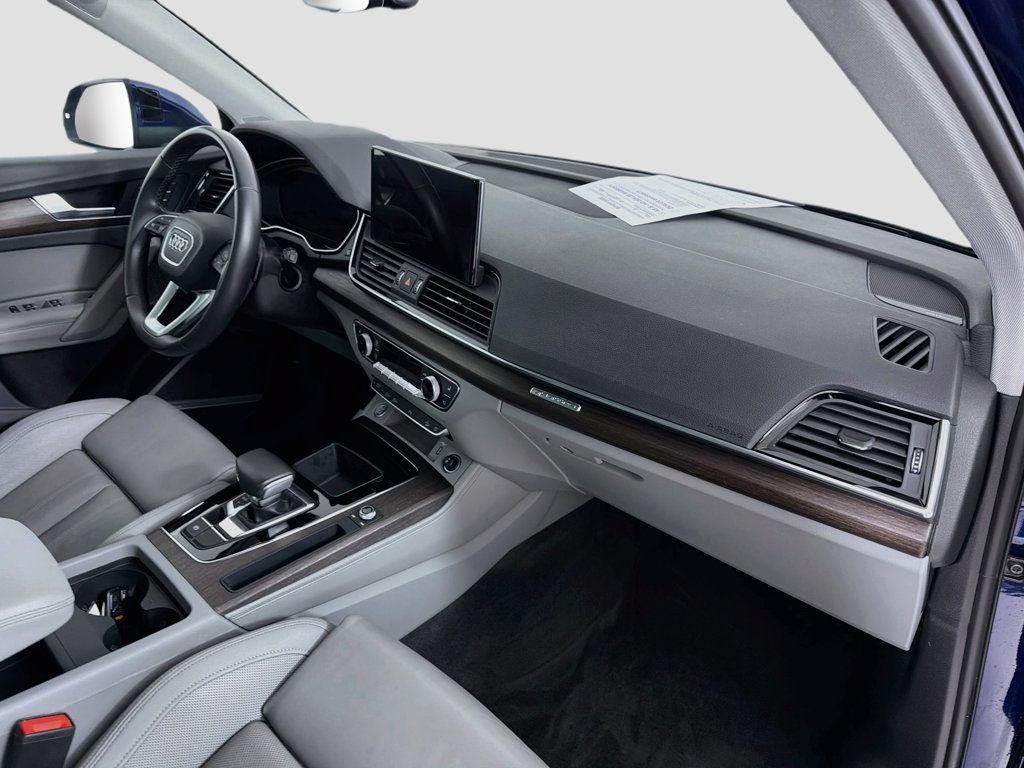 Used 2023 Audi Q5 2.0T Premium Plus AWD/4WD image 29