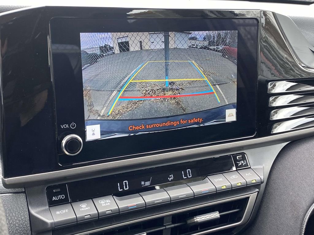 Used 2025 Toyota Camry LE image 38