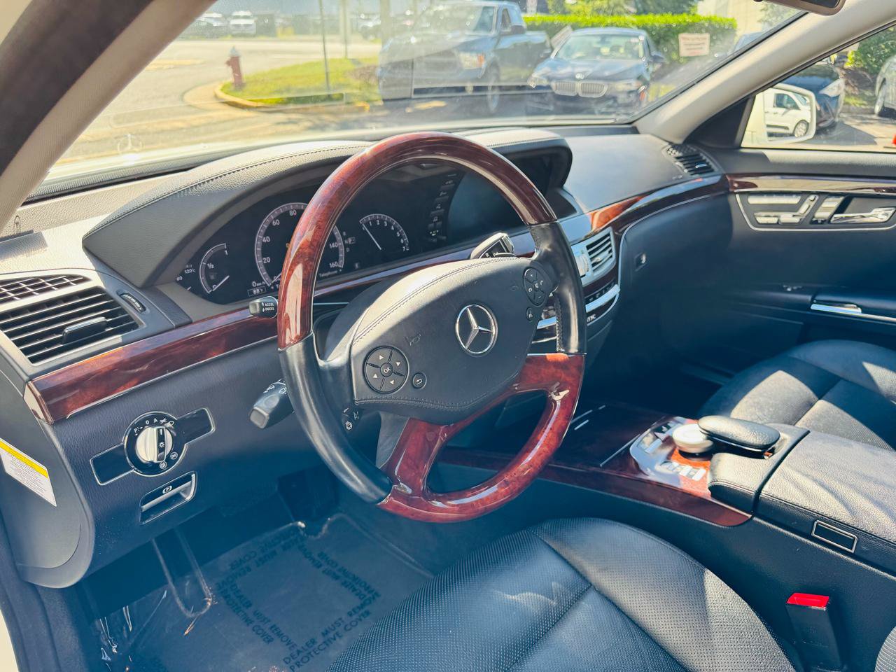 Used 2013 Mercedes-Benz S 550 4MATIC image 13