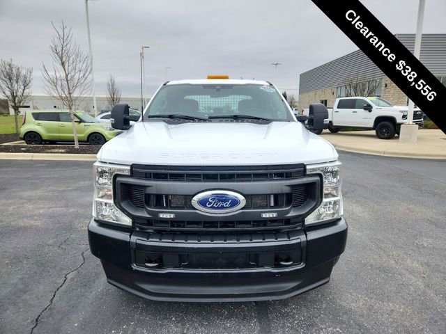 Used 2022 Ford F250 XL w/ Power Equipment Group AWD/4WD image 3