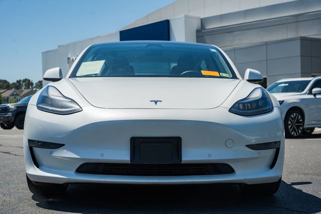 Used 2022 Tesla Model 3 Long Range AWD/4WD image 2