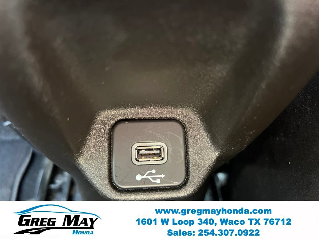 Used 2020 Jeep Renegade Limited w/ UConnect 8.4 Nav Group AWD/4WD image 20