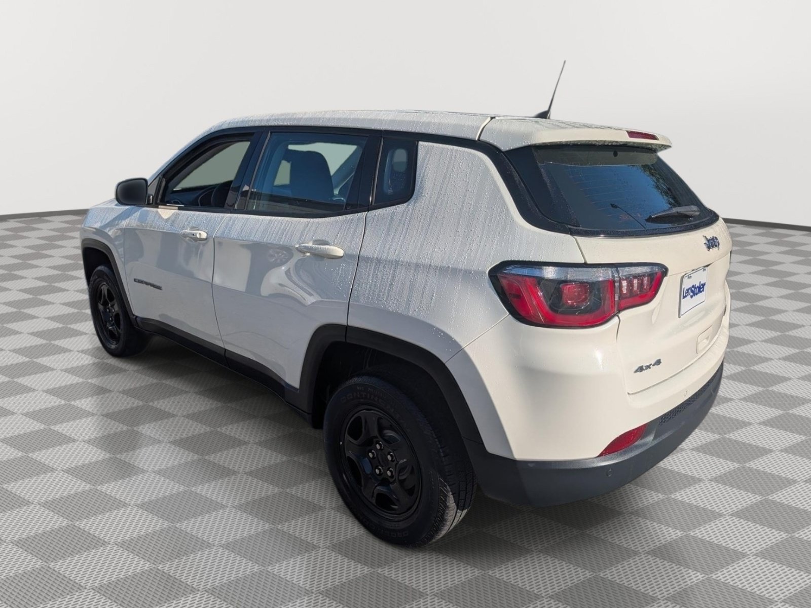 Used 2018 Jeep Compass Sport w/ Tech Group AWD/4WD image 3