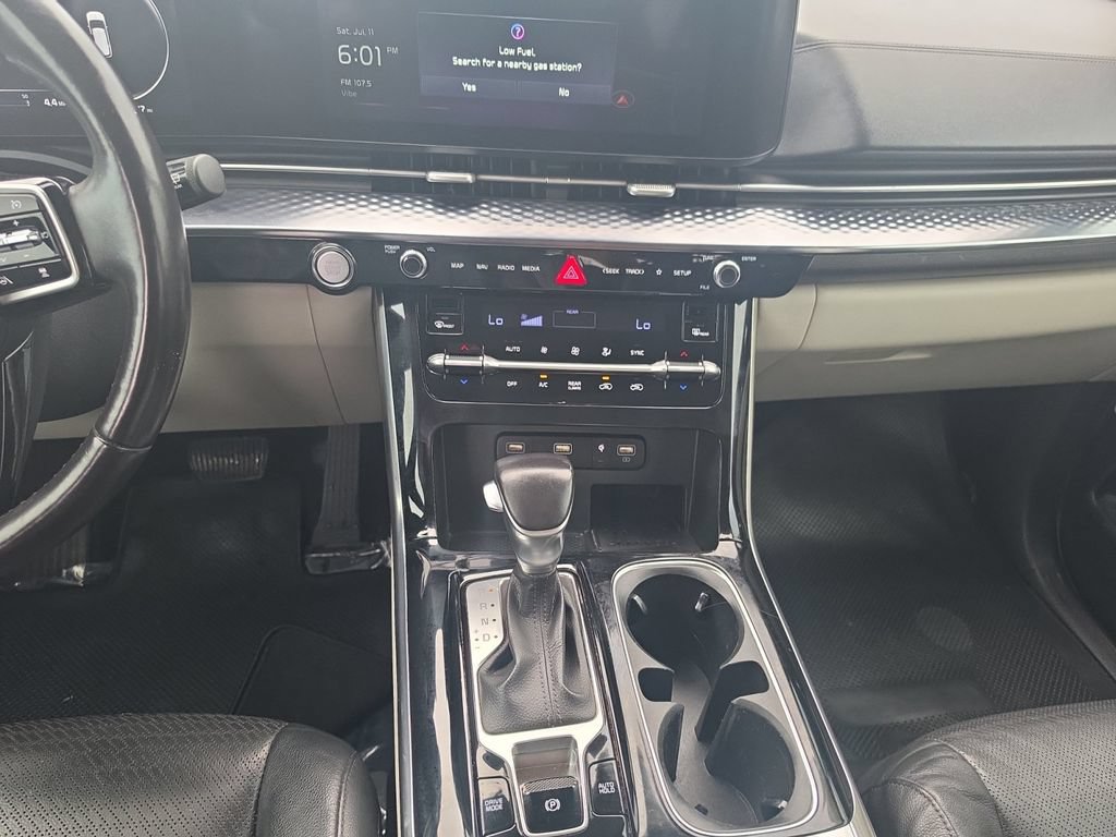 Used 2023 Kia Carnival SX Prestige FWD image 14