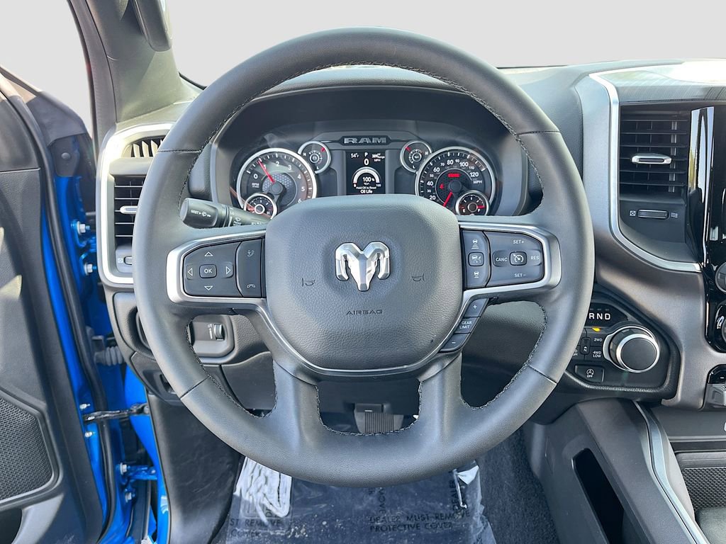 Used 2025 RAM 1500 Big Horn AWD/4WD image 11