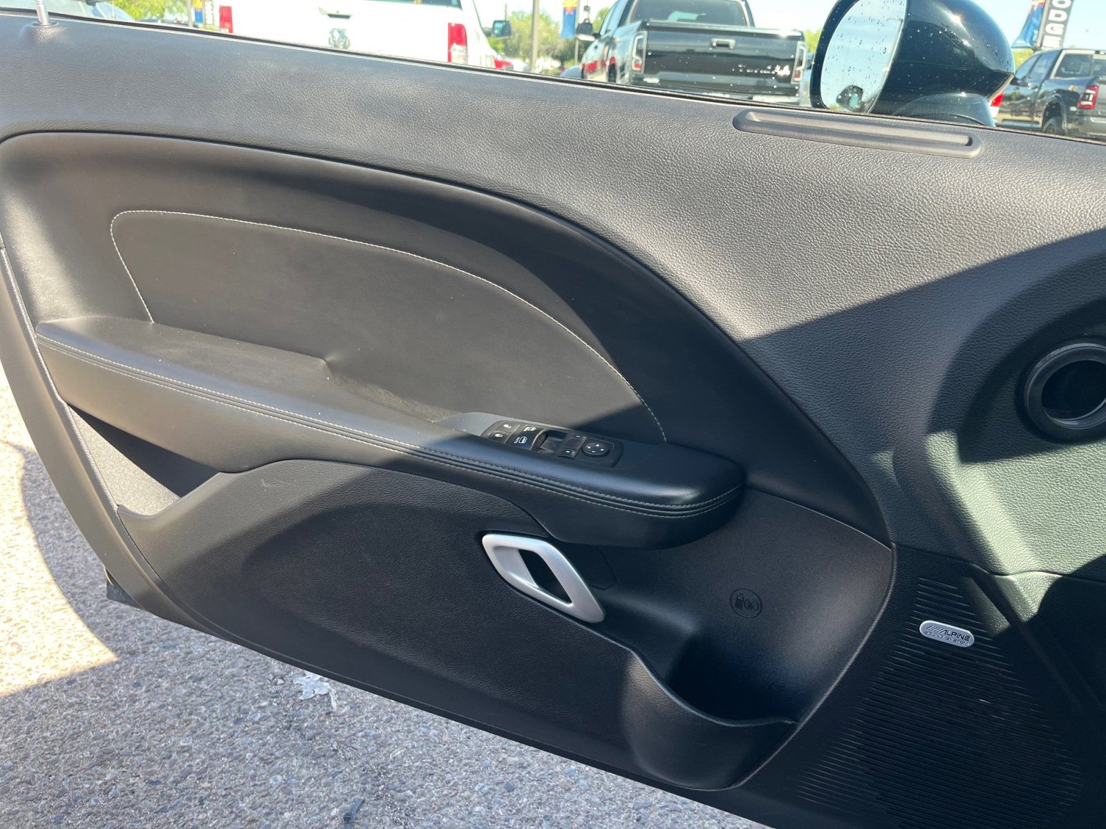 Used 2015 Dodge Challenger R/T Plus RWD image 13